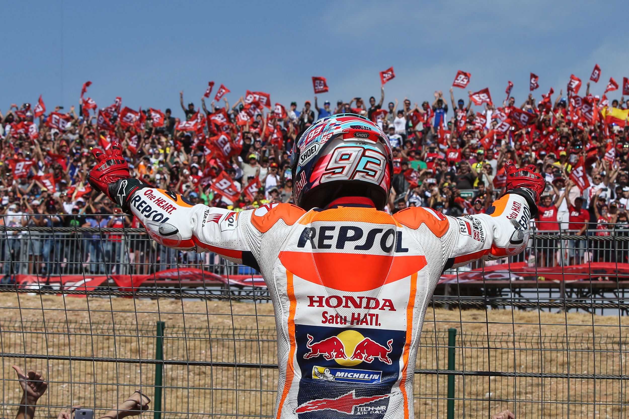 09-marc-marquez-repsol-honda-giveme5