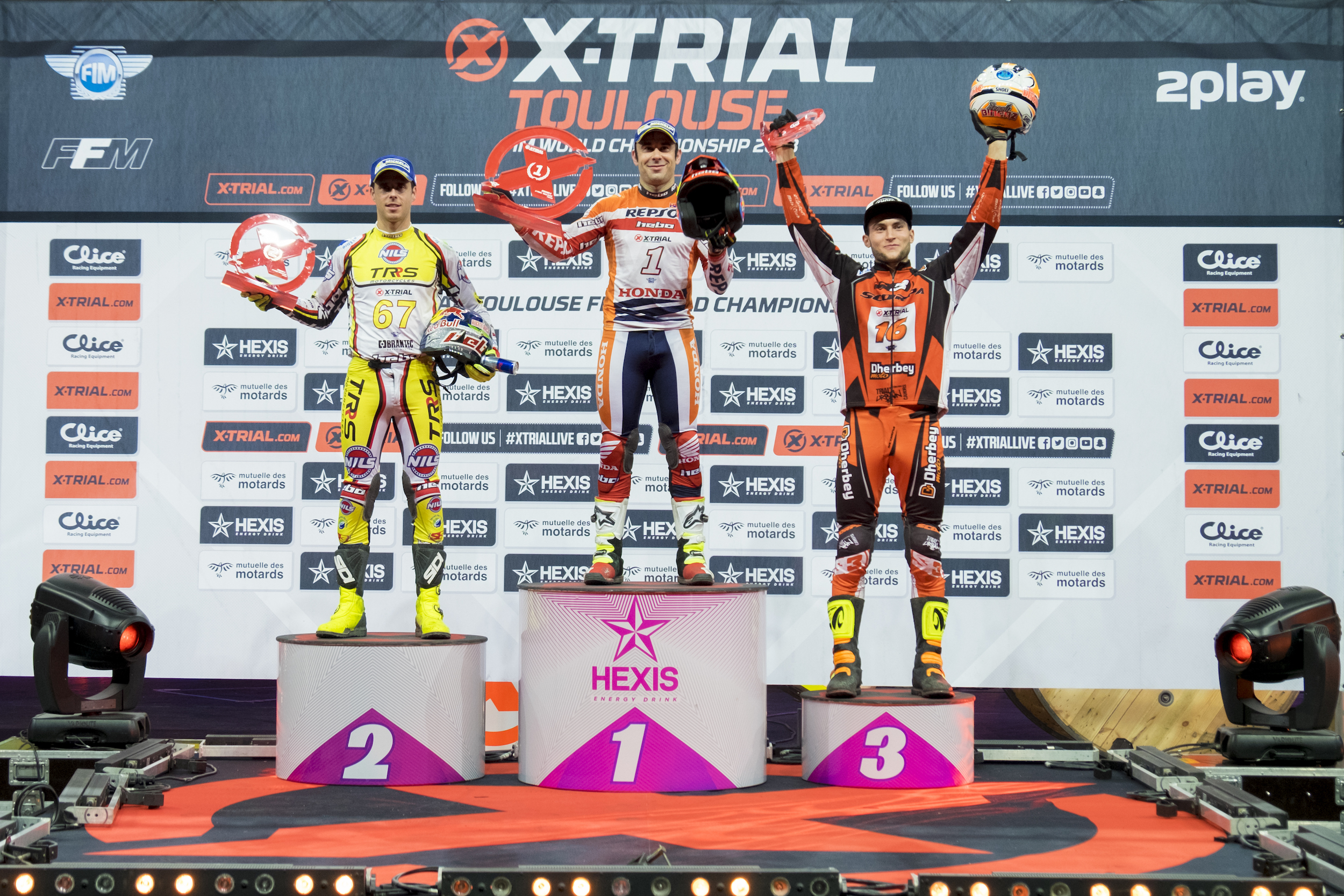 Toni bou en el podio toulouse x-trial