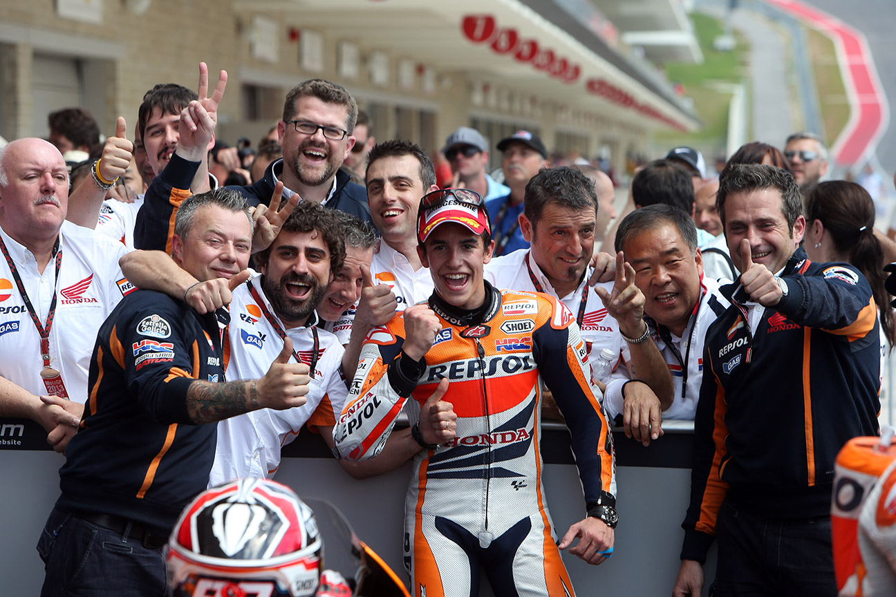 Marc celebrando con equipo