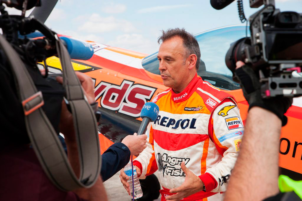 Castor Fantoba Vuelo Acrobático