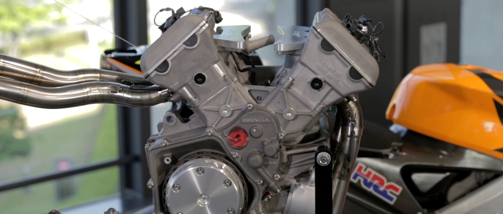 Motor en V de una Honda RC211V