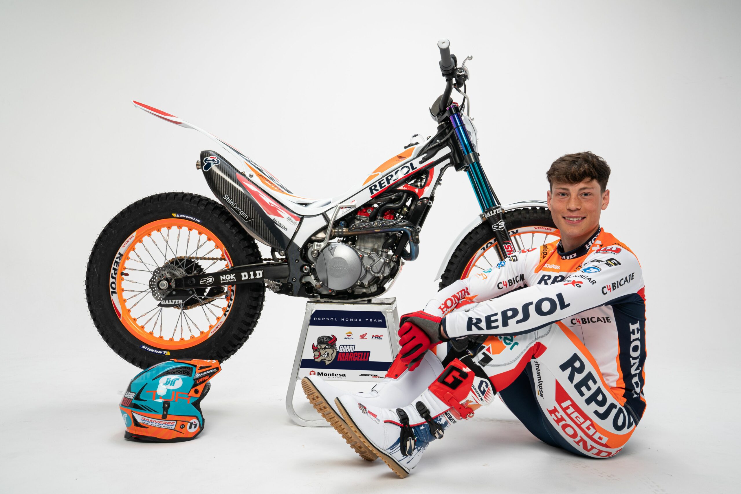 RHT22_GabrielMarcelli_02805_ps