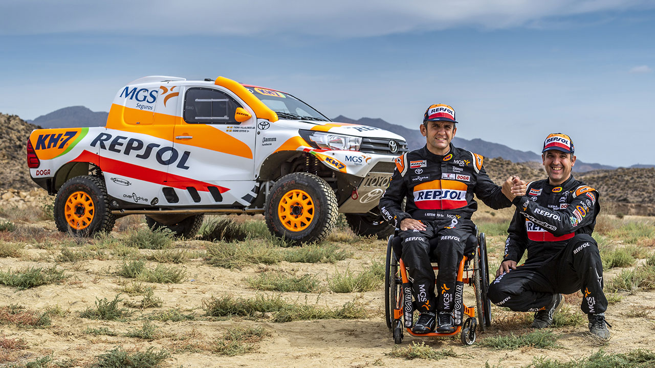Isidre Esteve y Txema Villalobos preparados para el Andalucia Rally