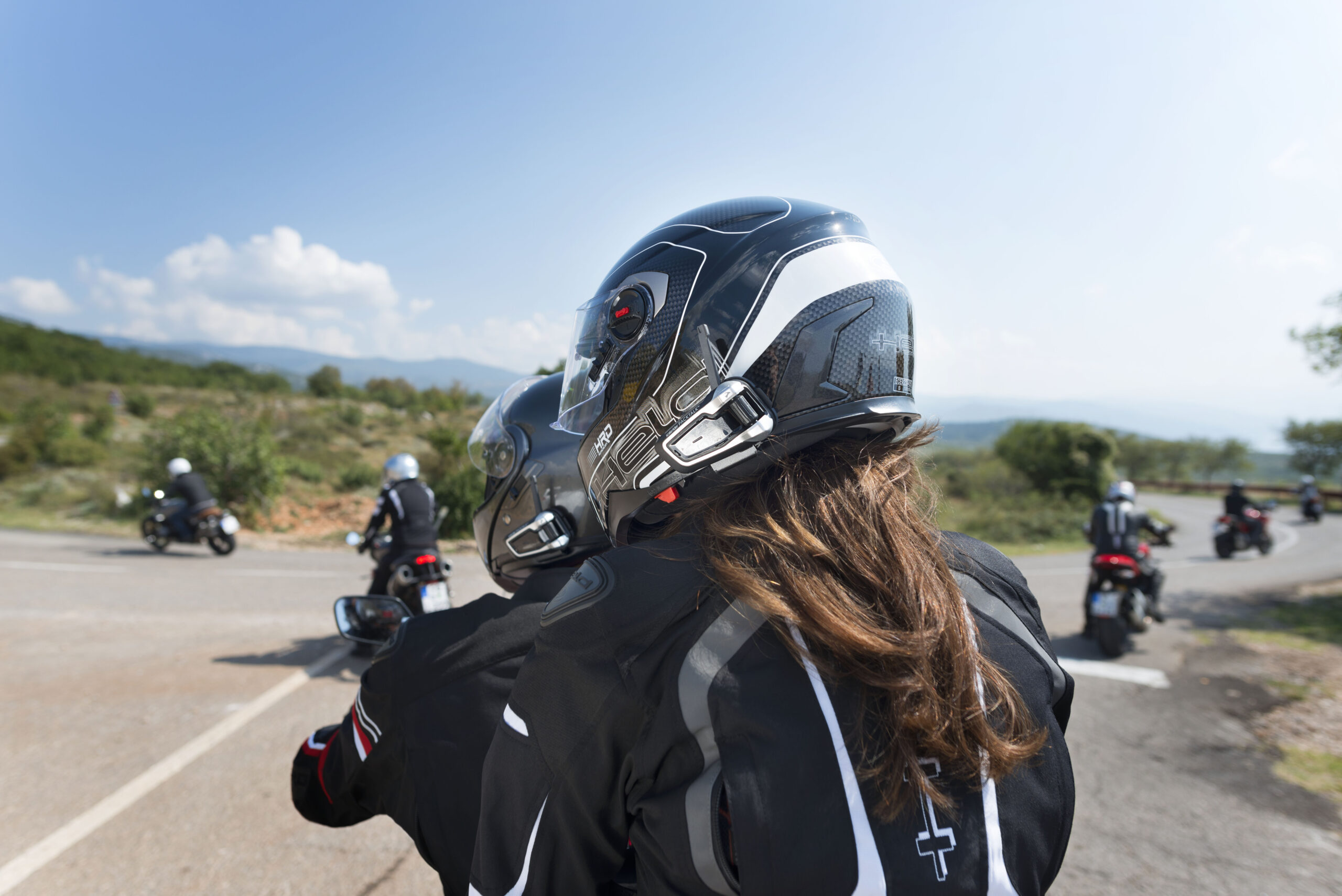 Legalidad intercomunicadores