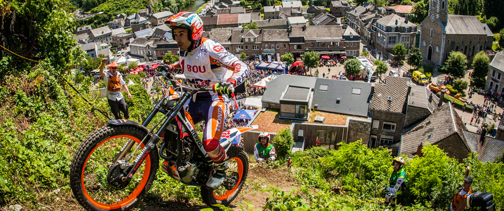 Toni Bou riding