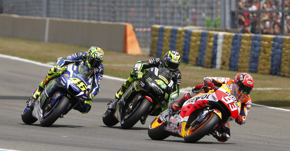 21-marc-marquez-rossi-espargaro-motogp-93