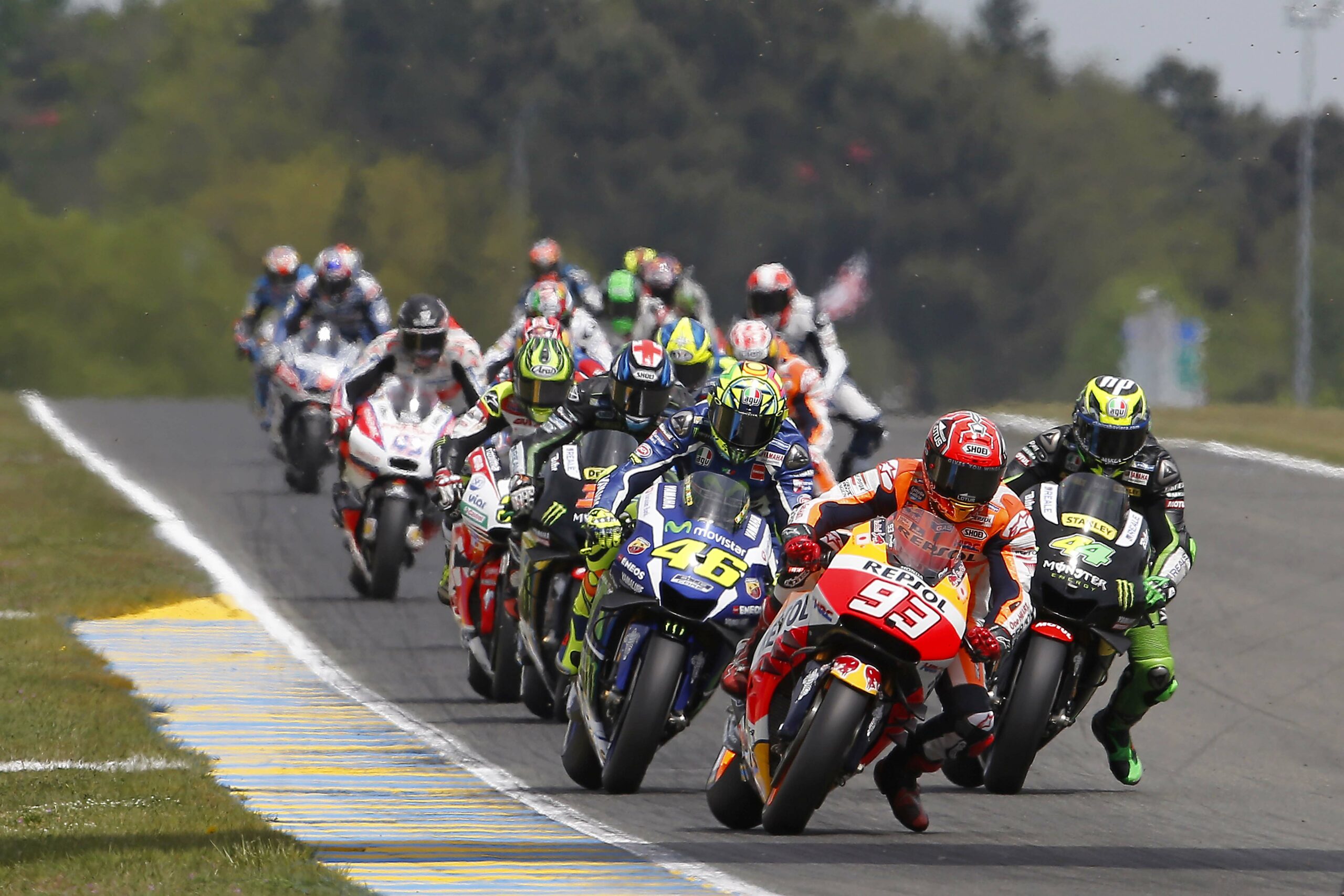 Marc Márquez in front of other pilots
