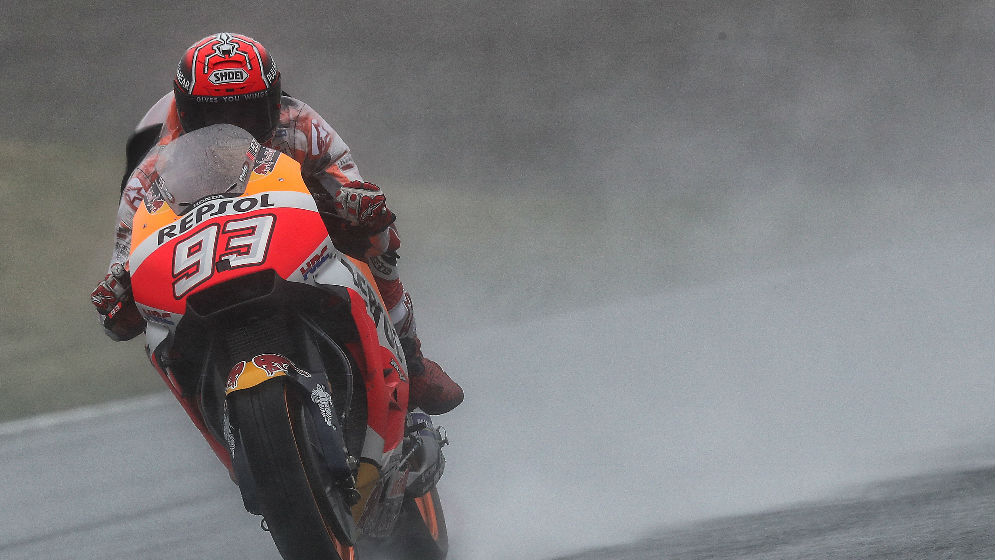 Marc Márquez en Motegi día uno en 2017 Marc Márquez rodando en lluvia