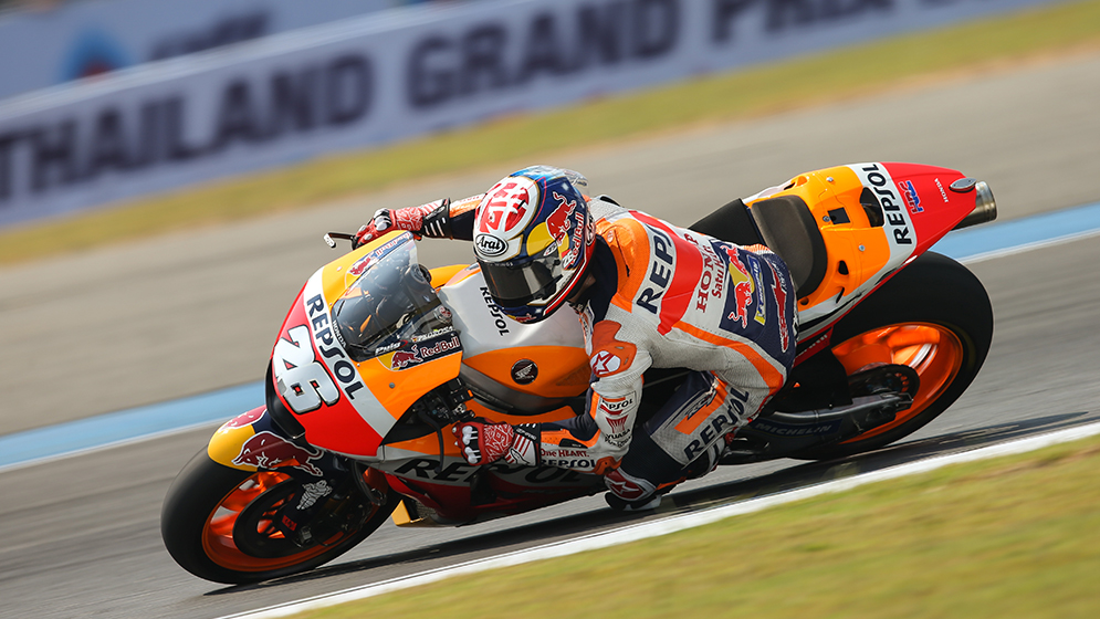 Dani Pedrosa rodando en circuito
