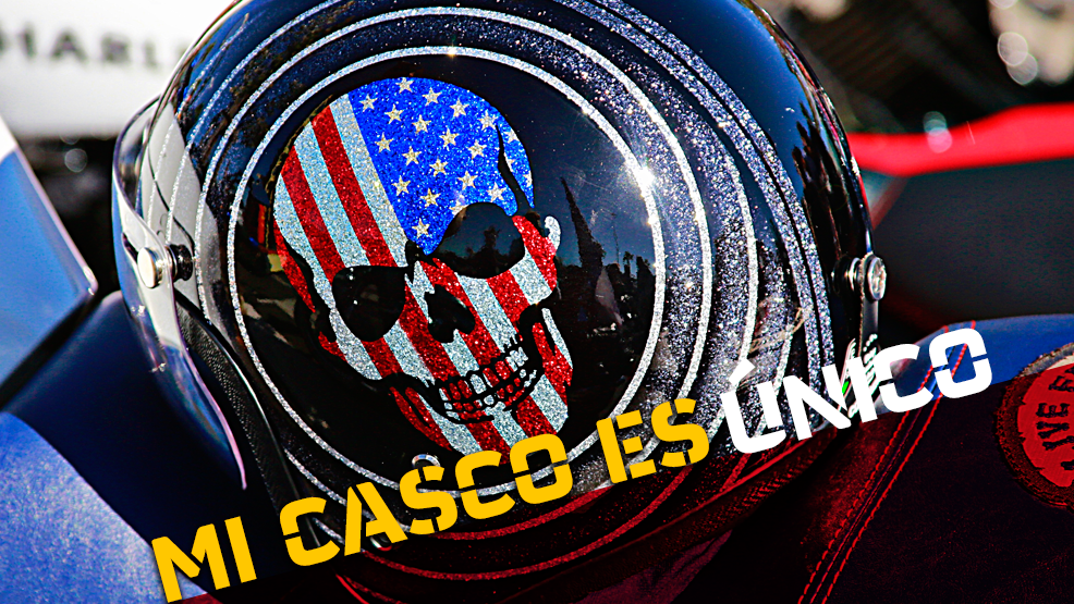 Casco de calavera con bandera de los estados unidos