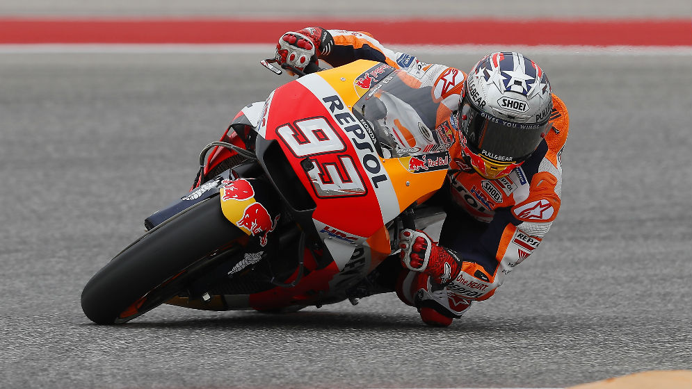 Marc Márquez tumbando la moto