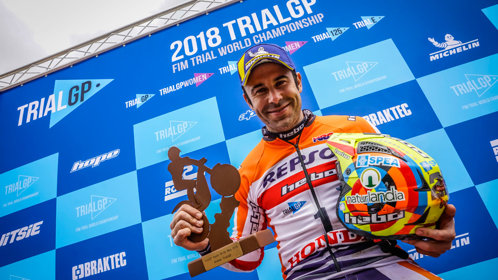 Toni bou en el podio