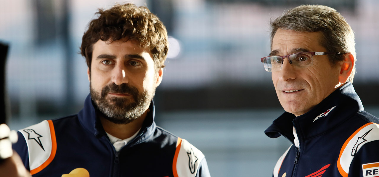 Jefes mecánicos de Marc y álex Márquez, Ramón Aurín y Santo Hernández