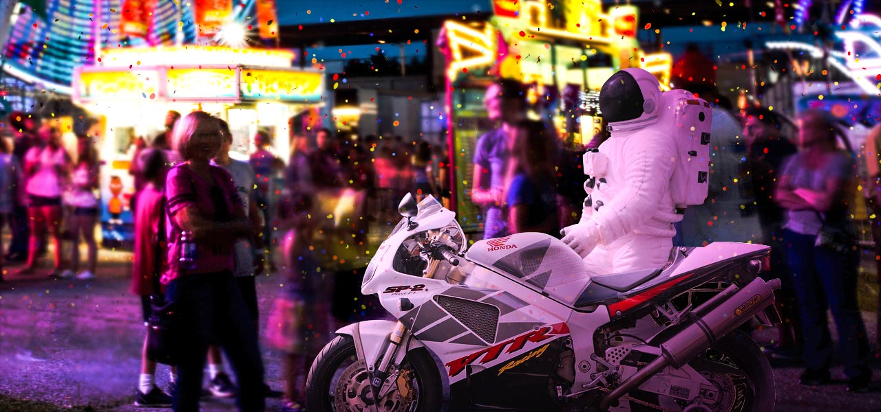 carnaval motero en la ciudad de tenerife