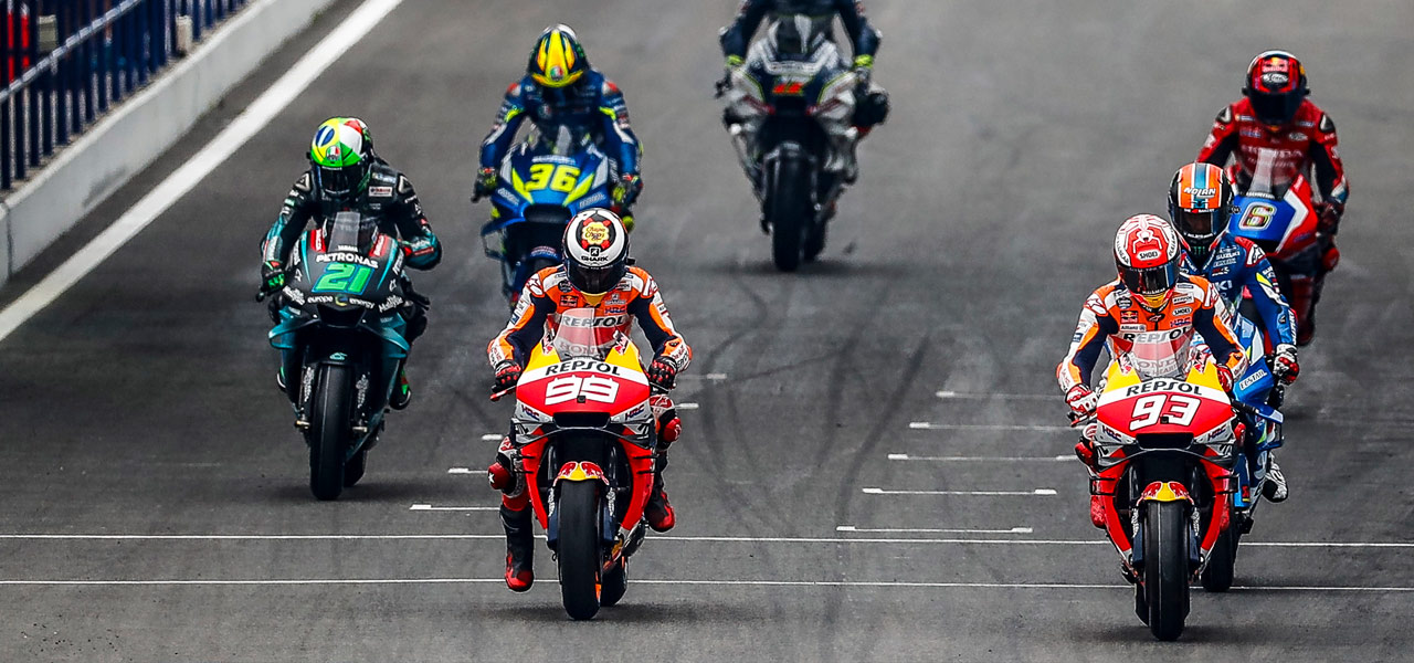 Jorge Lorenzo y Marc Márquez en pista