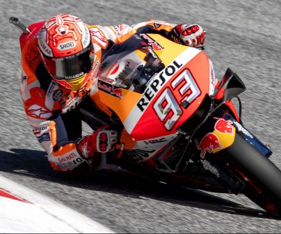 Marc Márquez en curva pronunciada