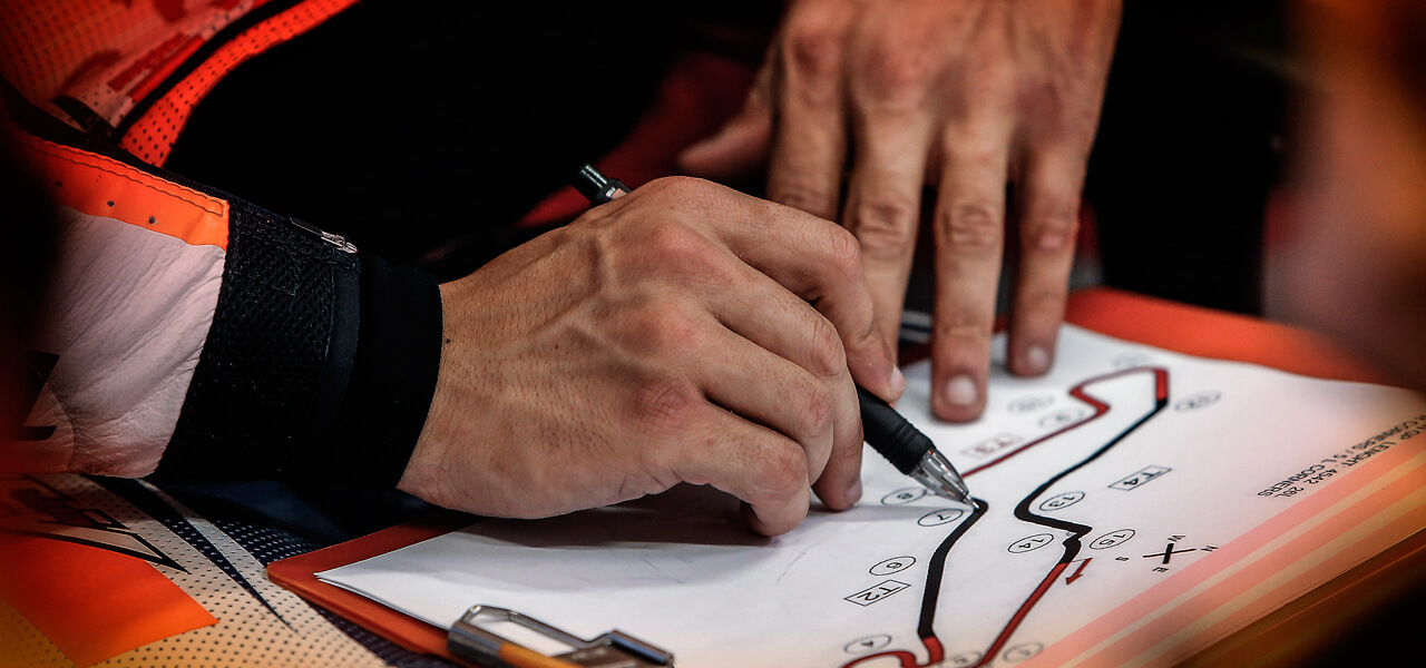 marc_marcquez_repasando_trazado_circuito