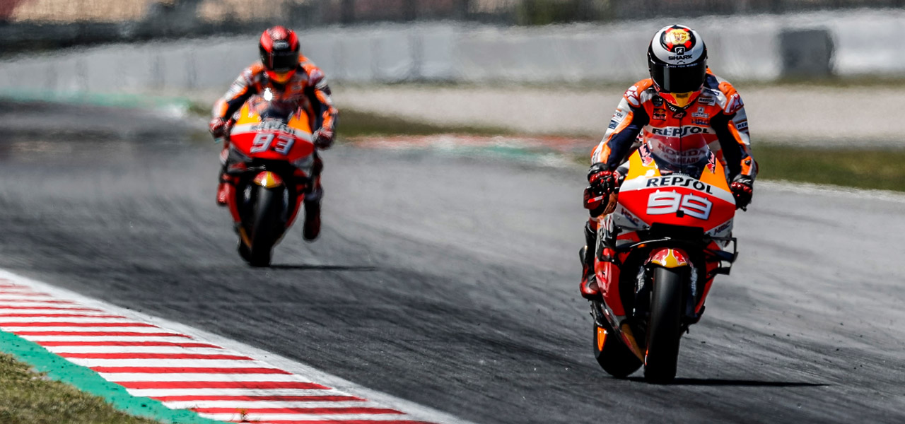 Márquez y Lorenzo pilotando la RC213V