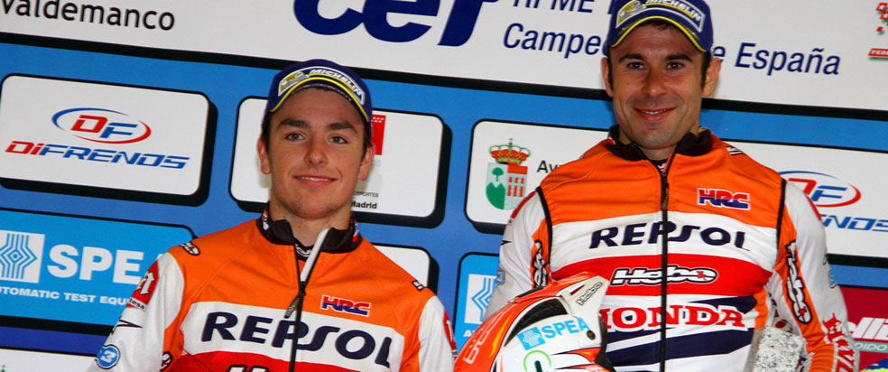 Jaime Busto y Toni Bou en el podio en el Campeonato de España de Trial