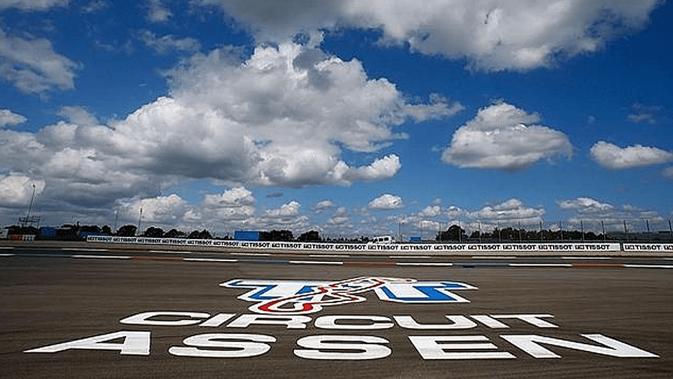 Asfalto circuito TT Assen