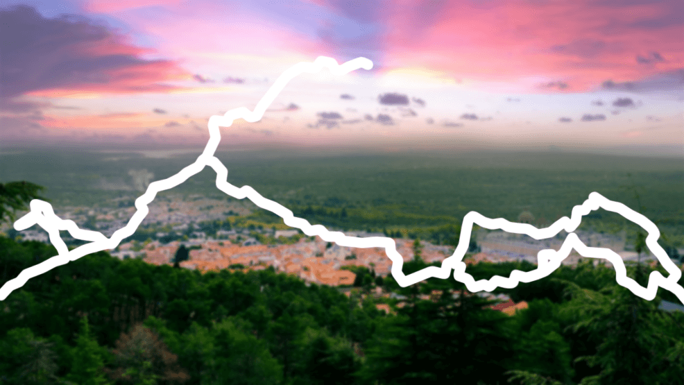 Puedo de montaña tapado por trazado blanco