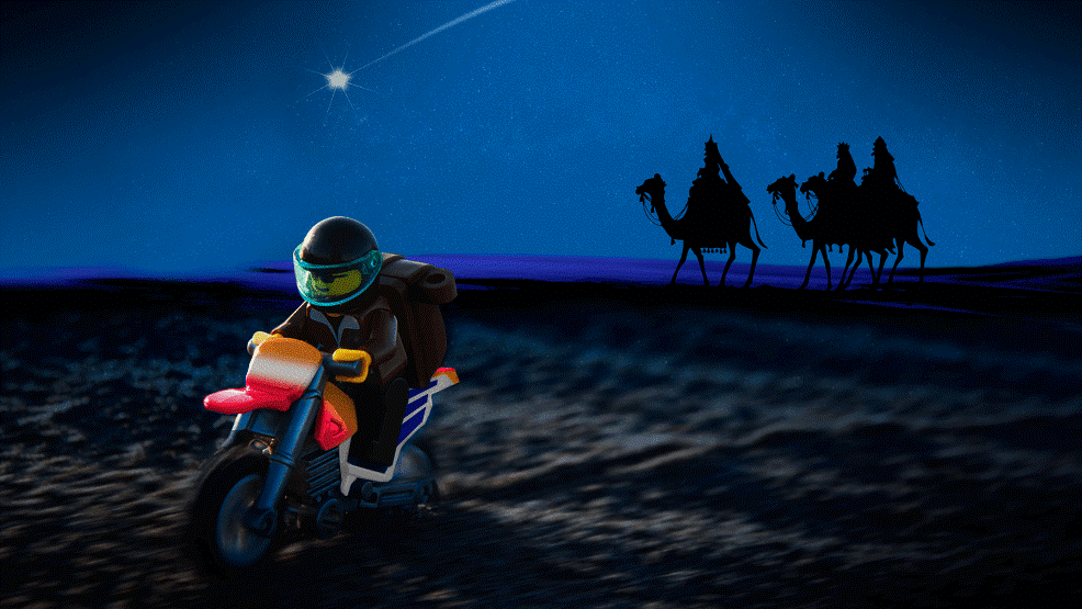 Motorista lego con reyes magos siluetas de noche