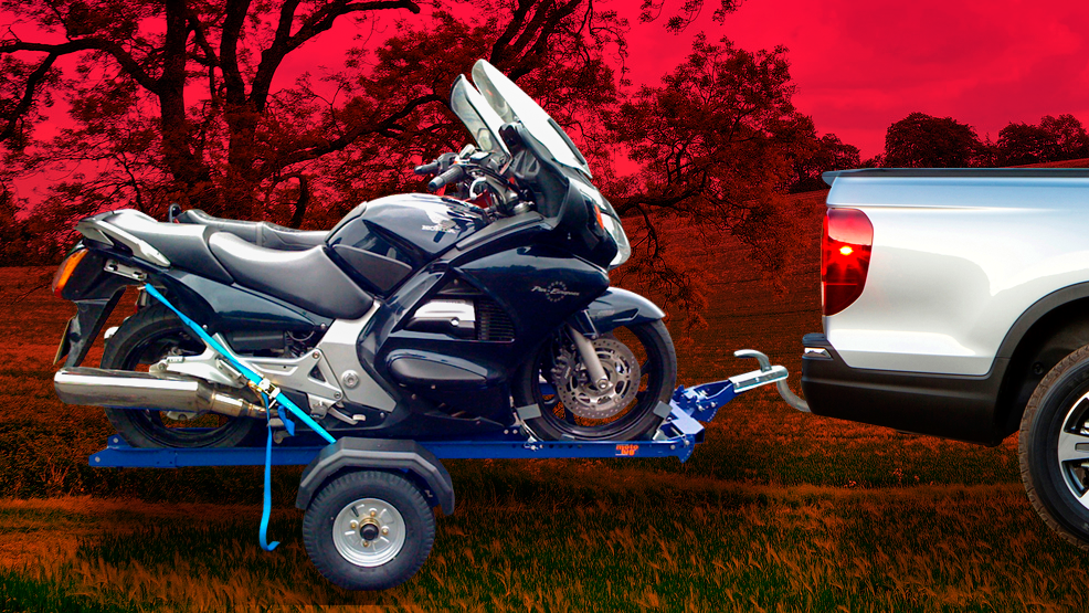 Motos en un remolque
